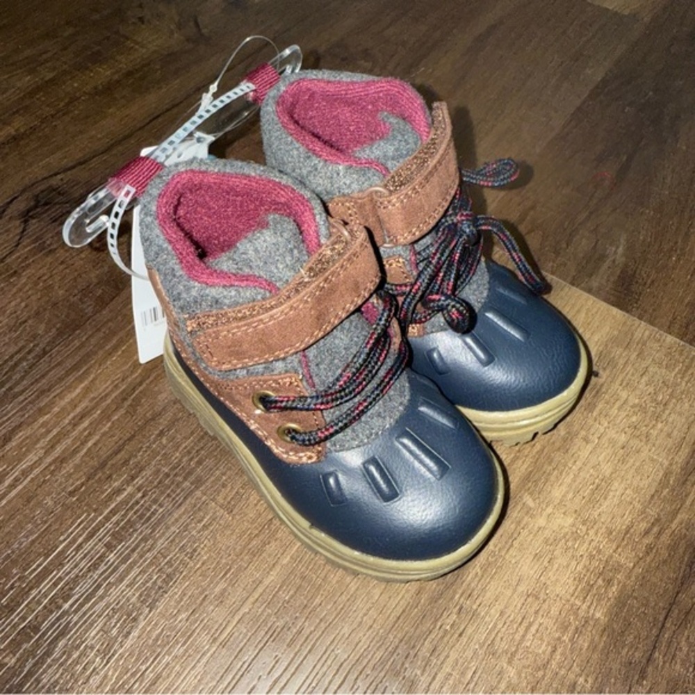 NWT Carter’s Toddler Duck Boots Navy & Brown